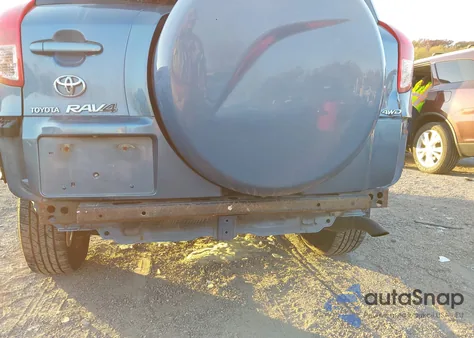 2008 Toyota Rav4 z USA, uszkodzony, nr VIN JTMBD33VX85126788